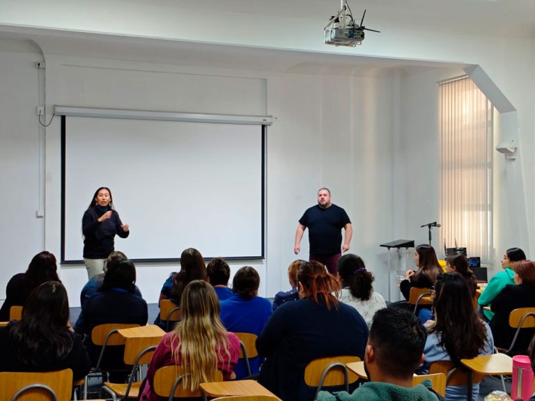 Teatro en HosMet